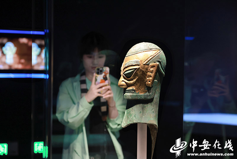 “三星堆·长江流域青铜文明特展”在安徽博物院开幕（组图）